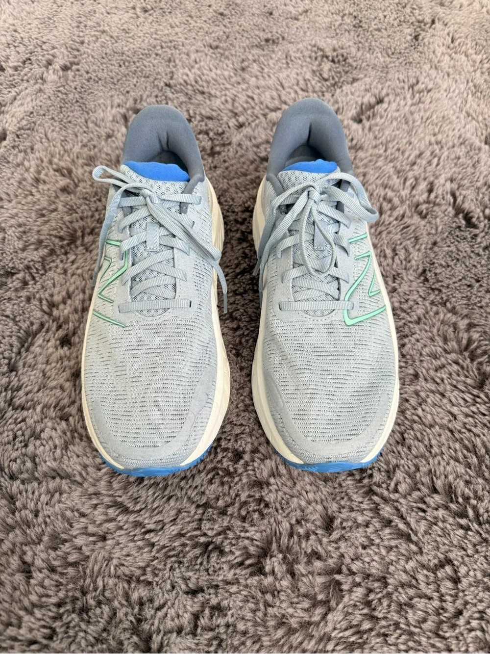 New Balance Women's Light Blue Running Sneakers with Mint Trim